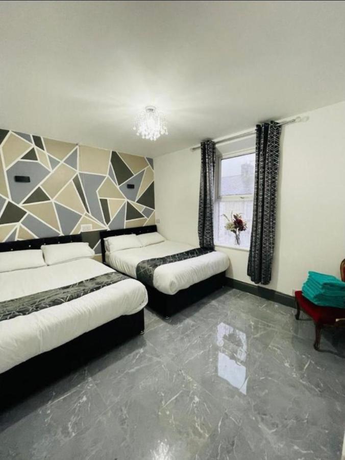 Entire 5 Star Luxury Whalley House Wifi Tv Luxury Burnley Exteriör bild
