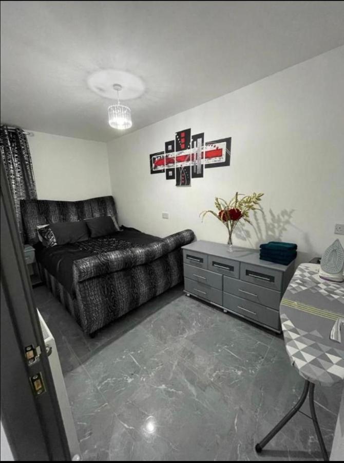 Entire 5 Star Luxury Whalley House Wifi Tv Luxury Burnley Exteriör bild