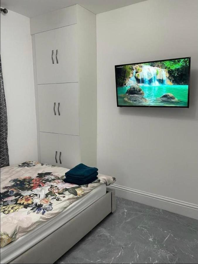 Entire 5 Star Luxury Whalley House Wifi Tv Luxury Burnley Exteriör bild